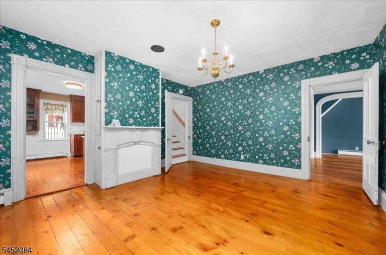 Property listing MLS 4046408 photo 8