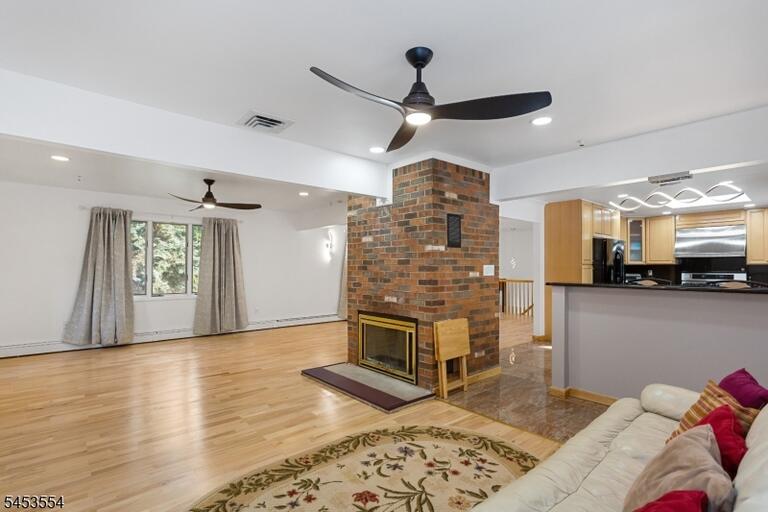 Property listing MLS 4046601 photo 6