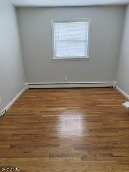 Property listing MLS 4046705 photo 4