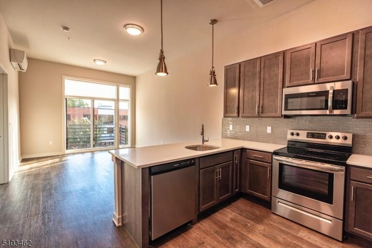 Property listing MLS 4046707 photo 7