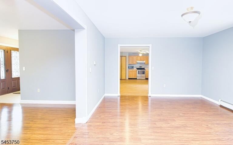 Property listing MLS 4046791 photo 23
