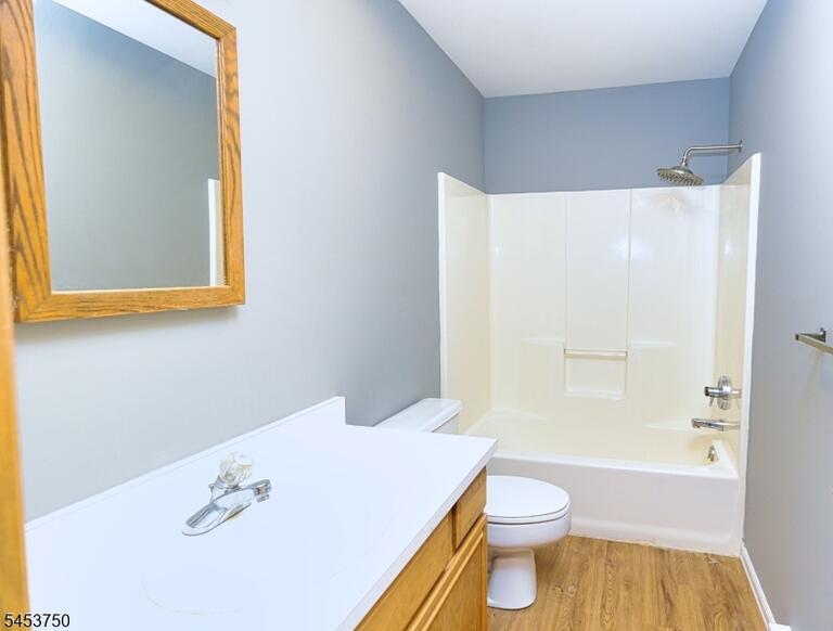 Property listing MLS 4046791 photo 26
