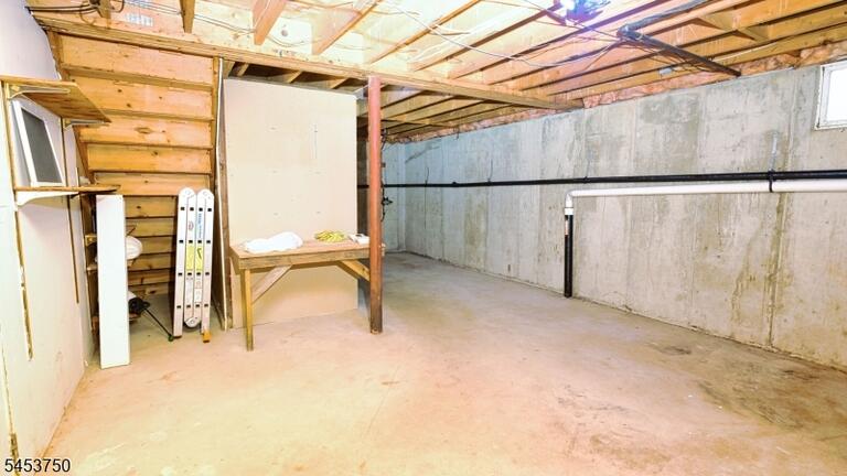 Property listing MLS 4046791 photo 39