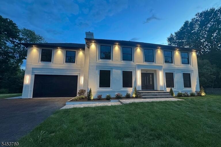 Property listing MLS 4046803 photo 1