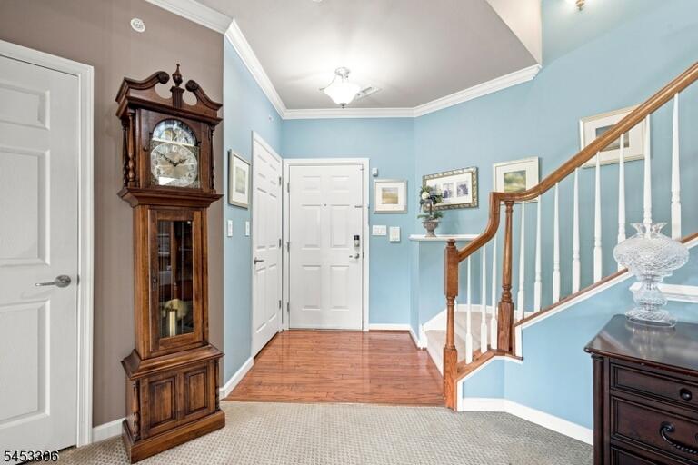 Property listing MLS 4046834 photo 3