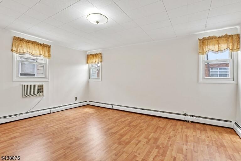 Property listing MLS 4046984 photo 33