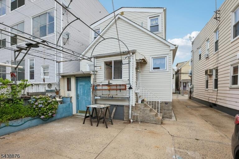 Property listing MLS 4046984 photo 42