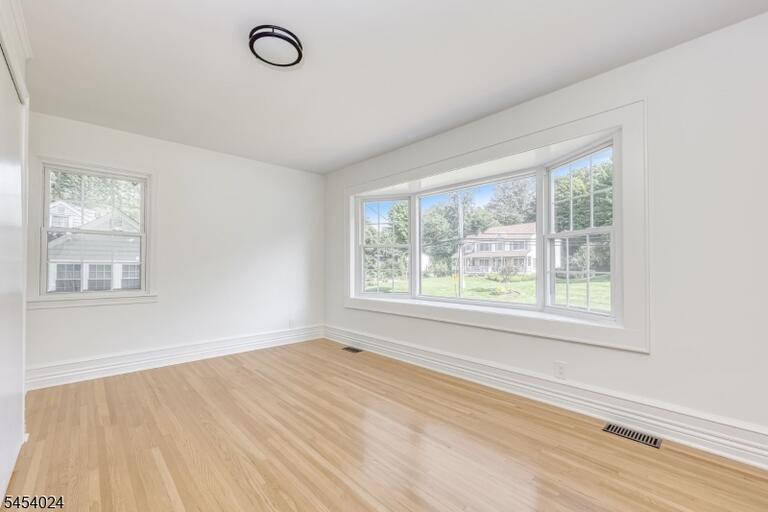 Property listing MLS 4047027 photo 10
