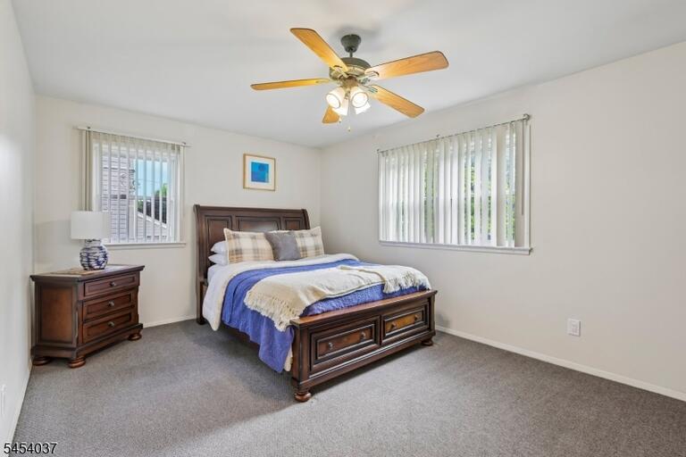 Property listing MLS 4047040 photo 23