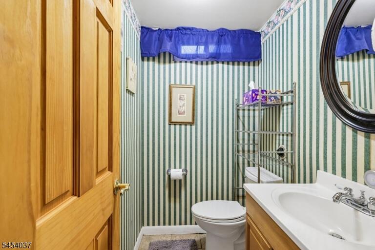Property listing MLS 4047040 photo 28