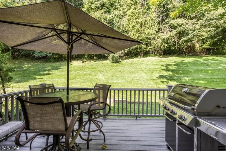 Property listing MLS 4047122 photo 32