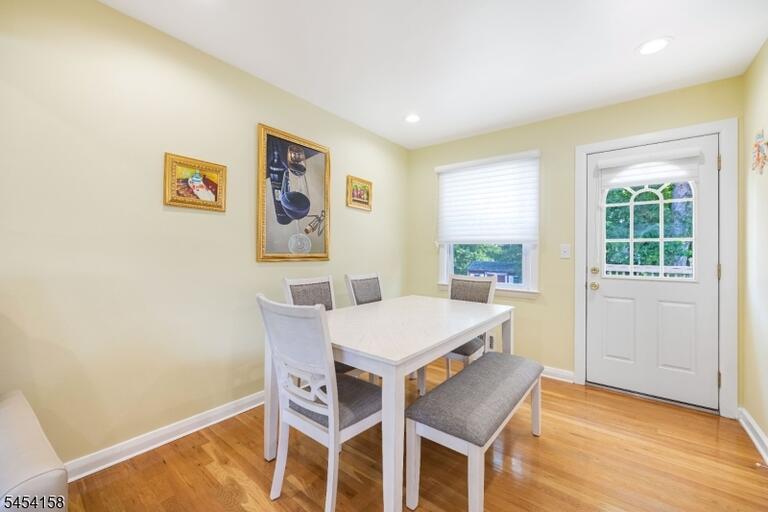 Property listing MLS 4047145 photo 7