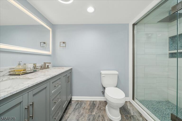 Property listing MLS 4047152 photo 29