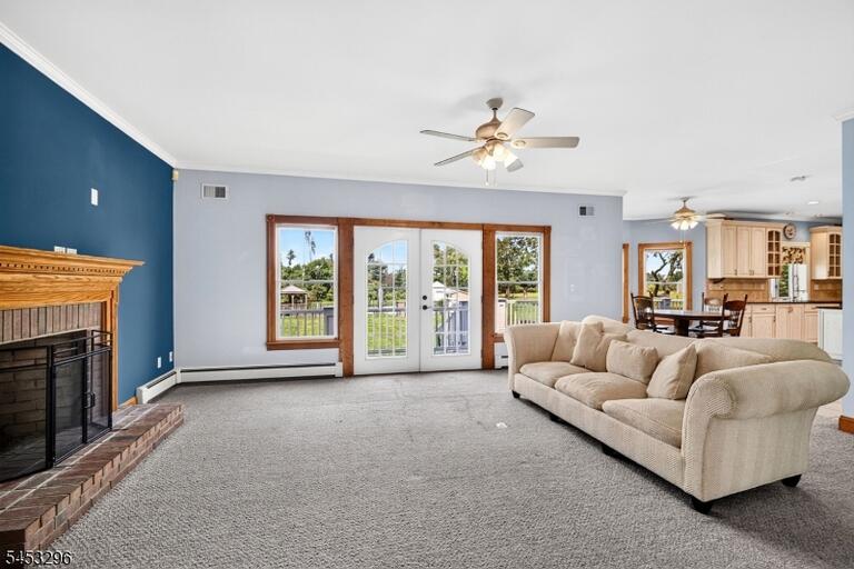 Property listing MLS 4047190 photo 15