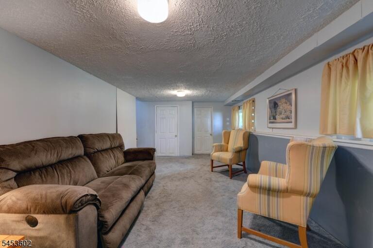 Property listing MLS 4047265 photo 11