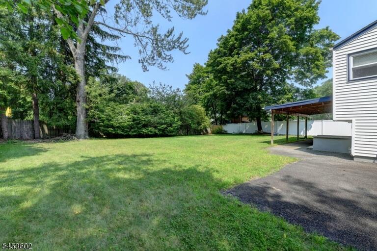 Property listing MLS 4047265 photo 35