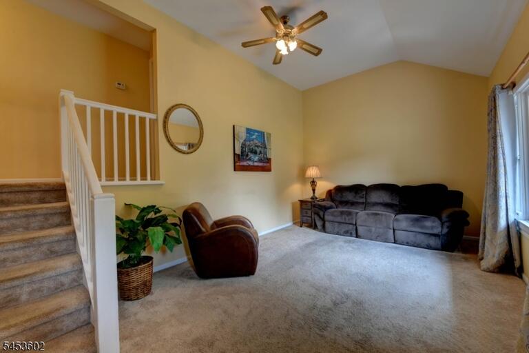Property listing MLS 4047265 photo 5