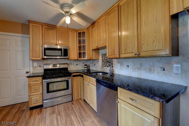 Property listing MLS 4047265 photo 9