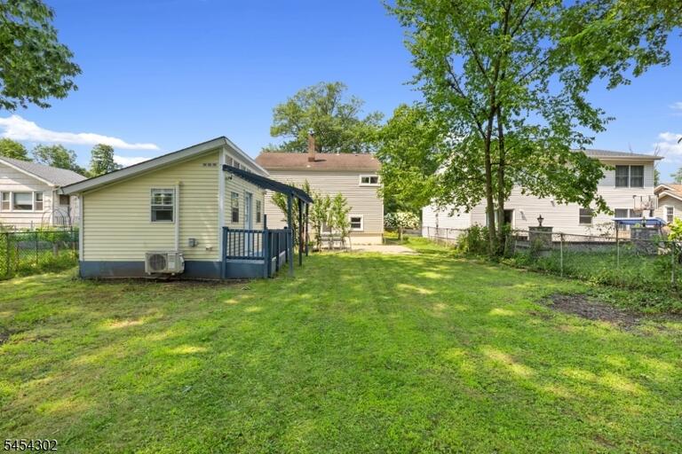 Property listing MLS 4047280 photo 25