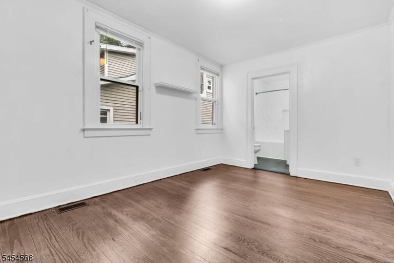 Property listing MLS 4047486 photo 11