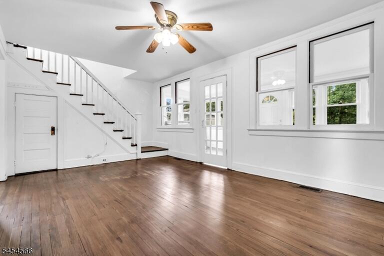 Property listing MLS 4047486 photo 7