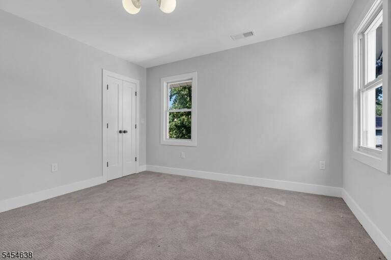Property listing MLS 4047522 photo 11
