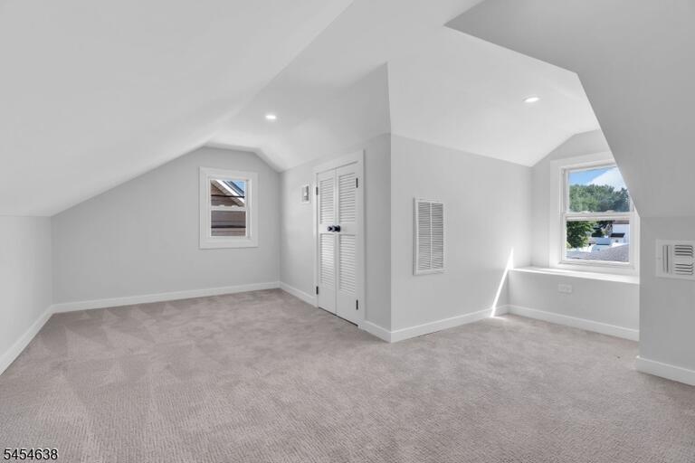 Property listing MLS 4047522 photo 30