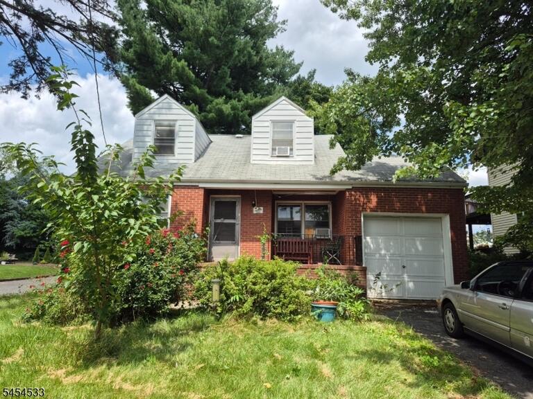 Property listing MLS 4047563 photo 1