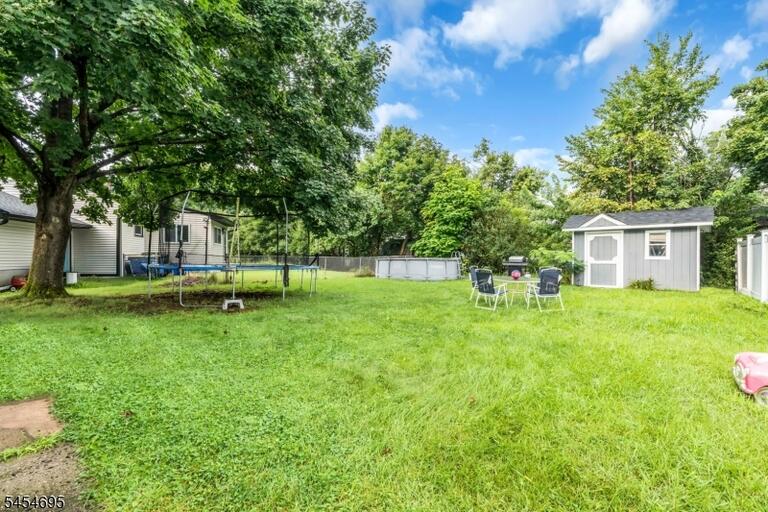 Property listing MLS 4047581 photo 37