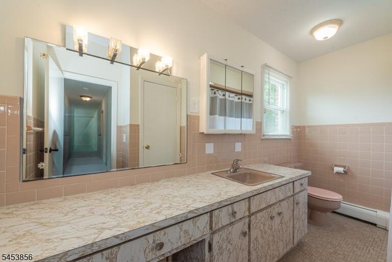 Property listing MLS 4047591 photo 17