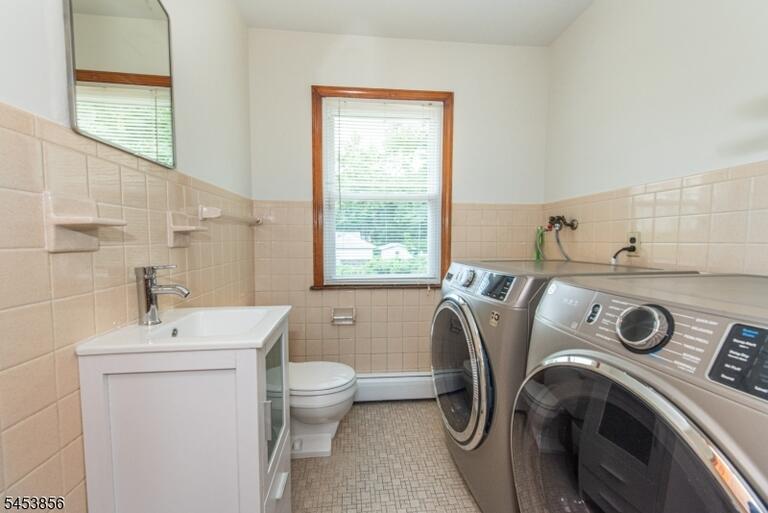 Property listing MLS 4047591 photo 19