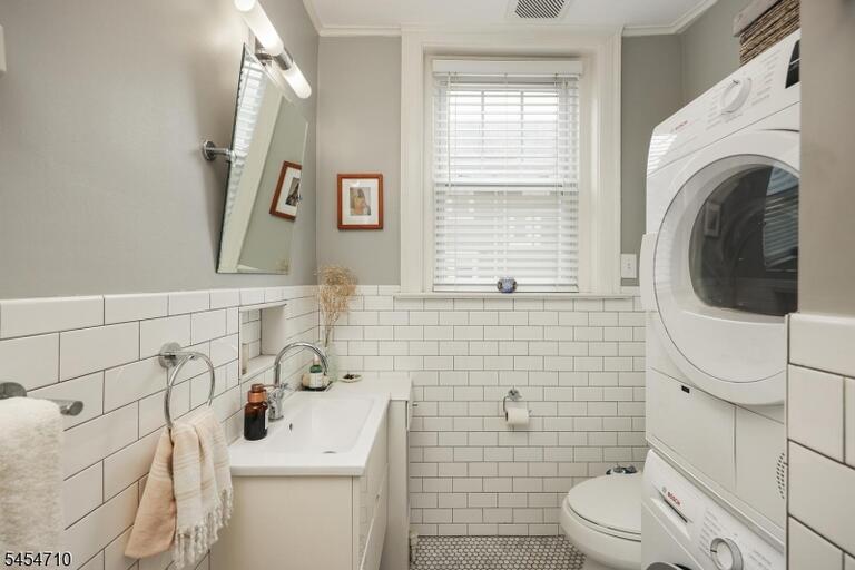 Property listing MLS 4047625 photo 15