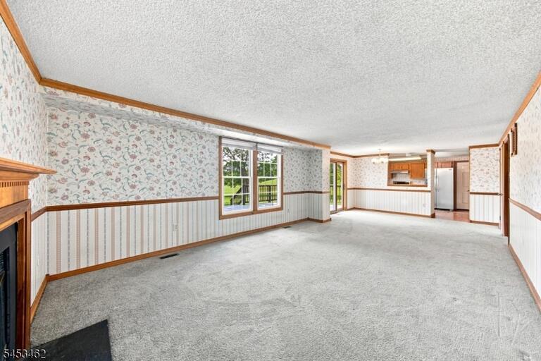 Property listing MLS 4047654 photo 15