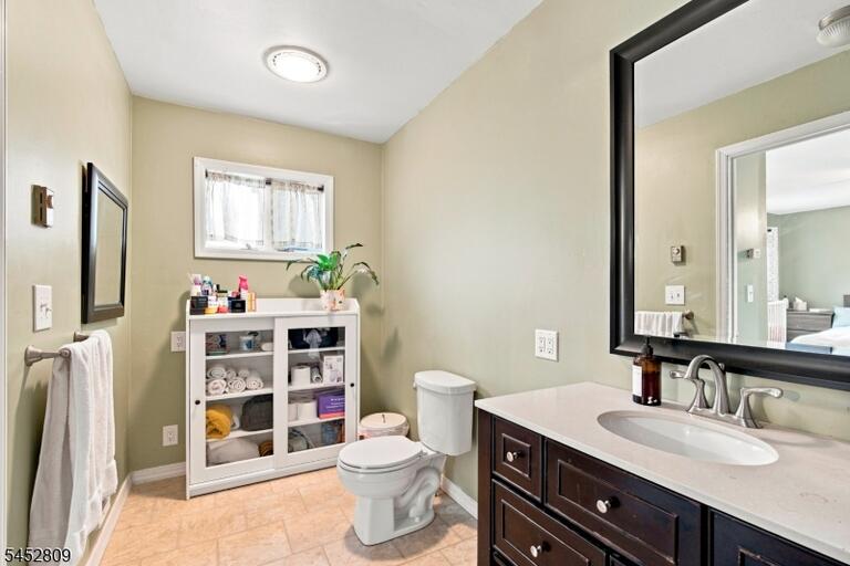 Property listing MLS 4047657 photo 15