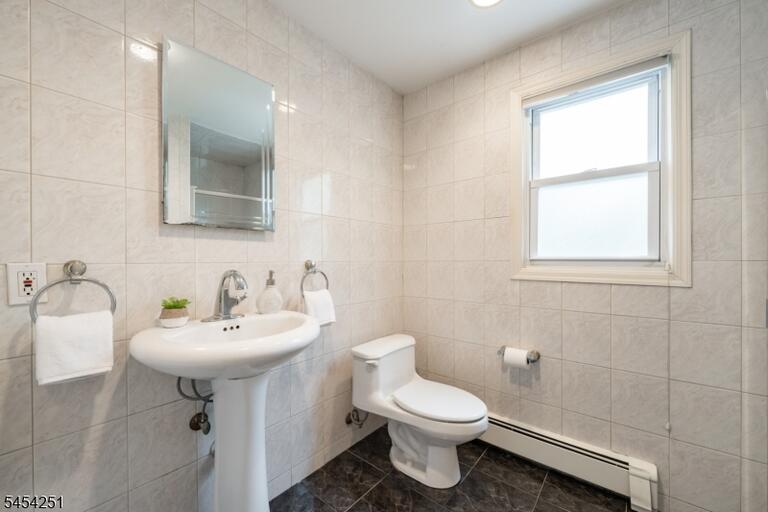 Property listing MLS 4047701 photo 21