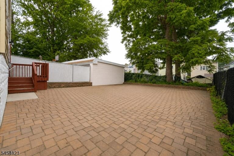 Property listing MLS 4047712 photo 30
