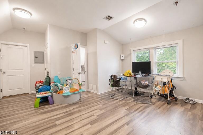 Property listing MLS 4047722 photo 27