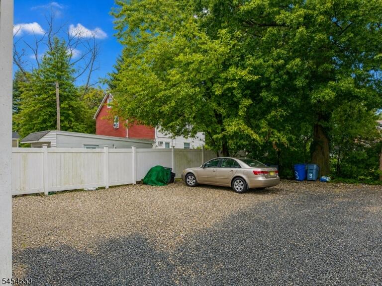 Property listing MLS 4047722 photo 38