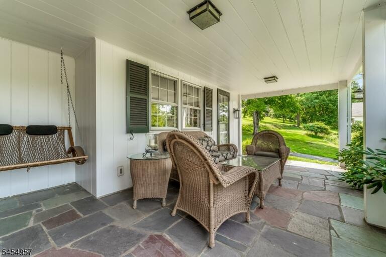 Property listing MLS 4047746 photo 26