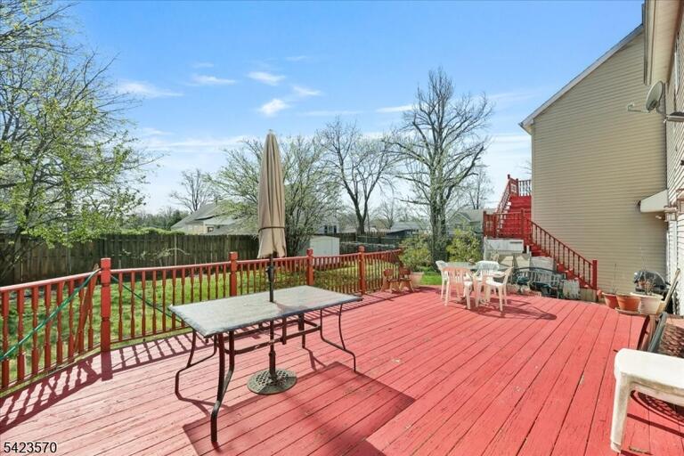 Property listing MLS 4047759 photo 32