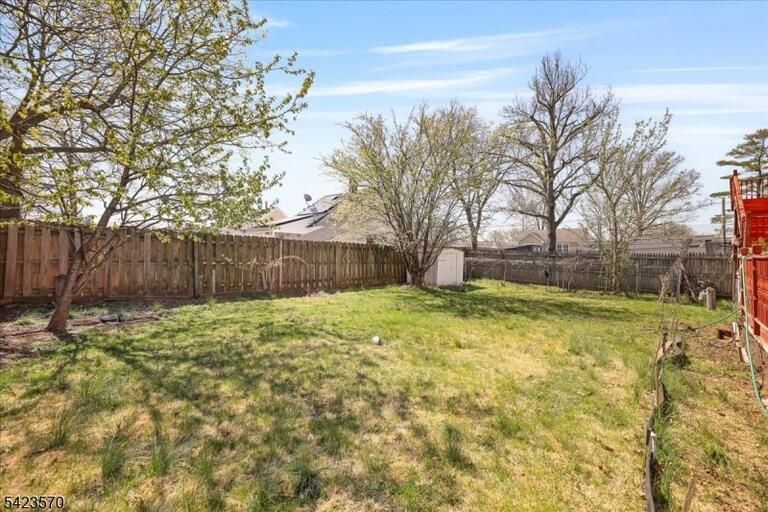 Property listing MLS 4047759 photo 34