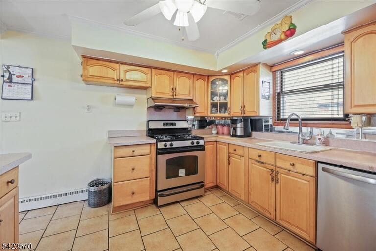 Property listing MLS 4047759 photo 6