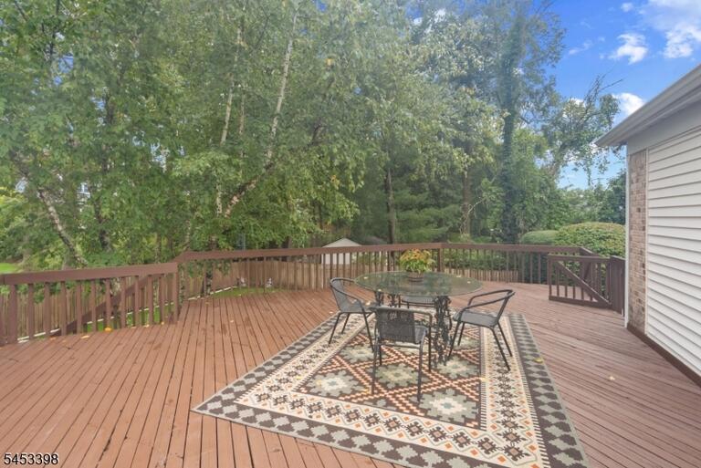Property listing MLS 4047791 photo 45