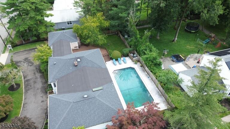 Property listing MLS 4047791 photo 47