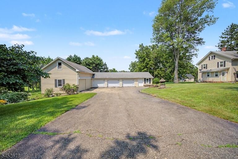 Property listing MLS 4047876 photo 29