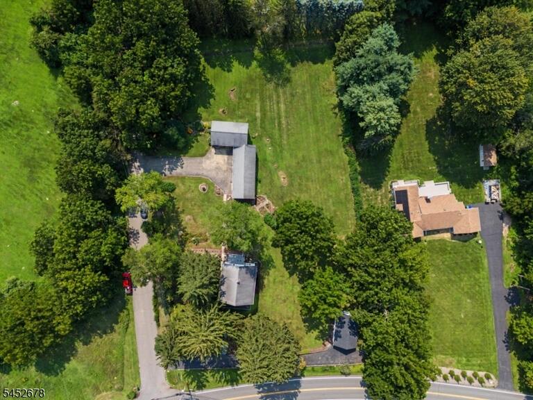 Property listing MLS 4047876 photo 34