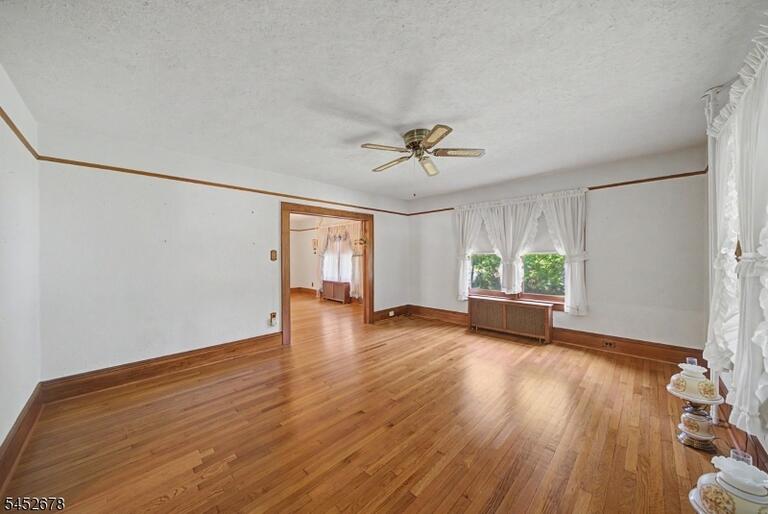 Property listing MLS 4047876 photo 6