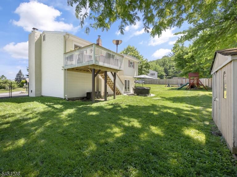 Property listing MLS 4047888 photo 20