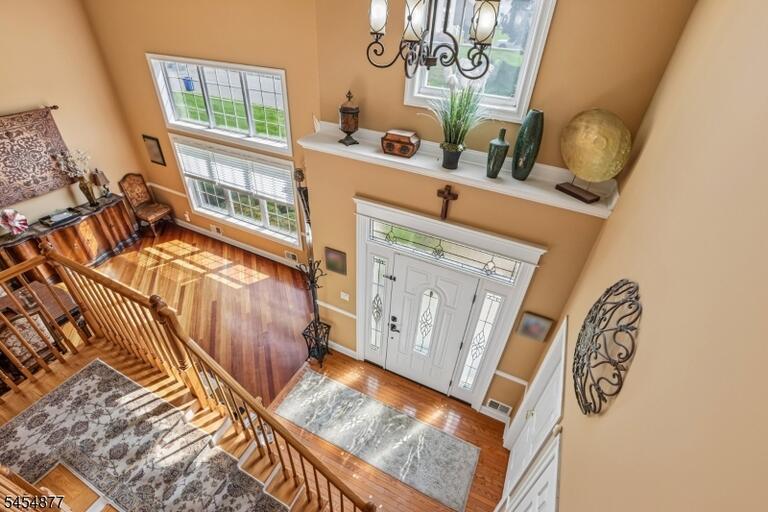 Property listing MLS 4047918 photo 8