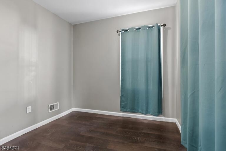Property listing MLS 4047945 photo 8